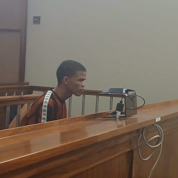 Guilty verdict sought in knife stabbing case