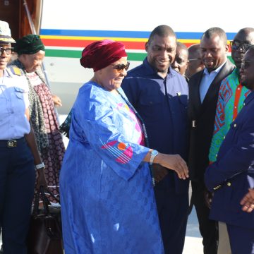 Life first: President asserts as she assesses Zambezi flood crisis 
