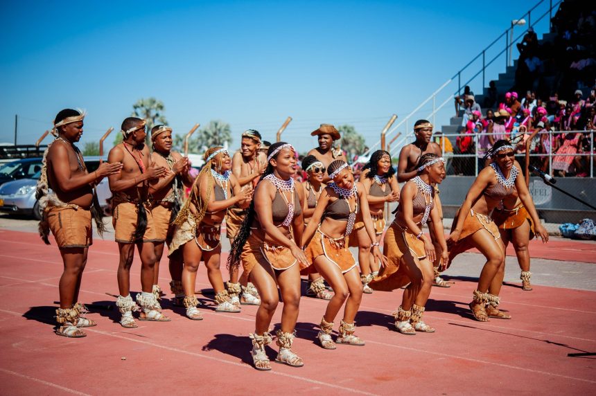 Omalishangifo Oshakati Totem Expo a tameka