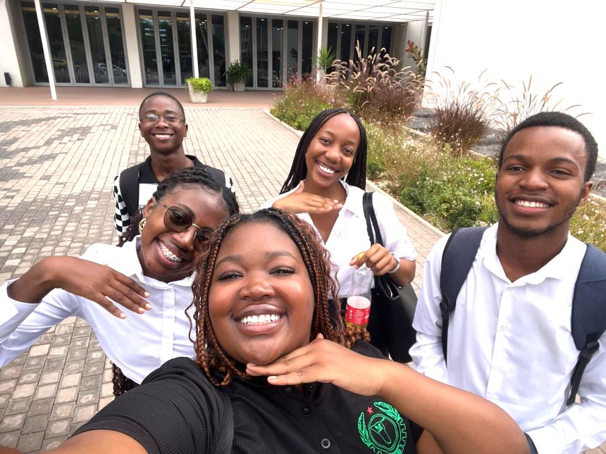 Students continue to fight against vaping