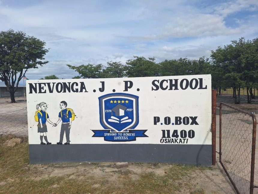 Ofikola yatulwa pomutenya molwa O Scrap Yard …Omukulunhu fikola ta kongo ekwafo moshiwana