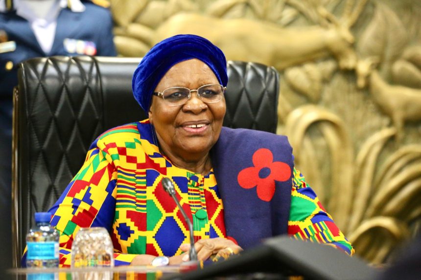 5 000 oli-i ǂnamipe hâ sîsengu ge ǀaweǁguib !nâ hâ