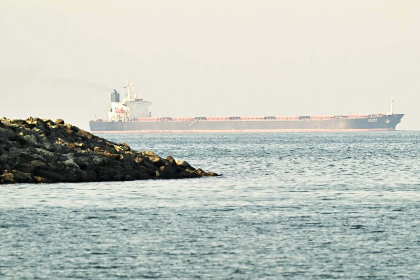 France, UK to work on ‘peaceful multinational mission’ for Hormuz