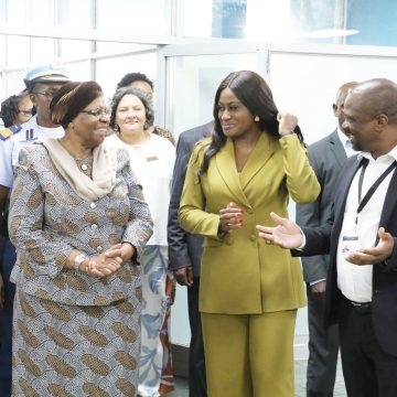 Oipangelo yepangelo oye li longekidila ovanaudu vomedical aid