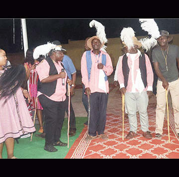 Oondoolopa dhokonooli dha gongele oomiliona dha pita N$3,5 