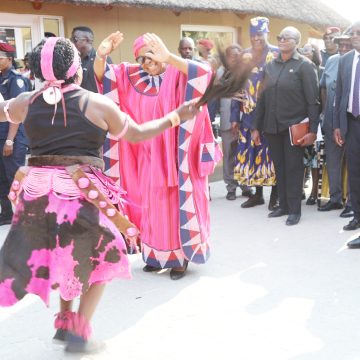 NNN oye ta ka kala oshipala shOmaludi Festival 