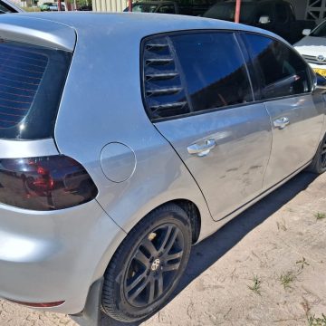 Vatatu va mangwa po mOshana molwomunyeka kwa homatiwa 