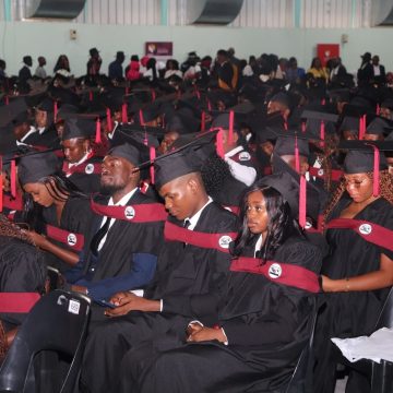 Ovakainhu moUNAM konooli tava lesha omambo vedule ovalumenhu