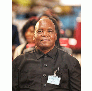 Iipumbu calls for unity, improved service delivery