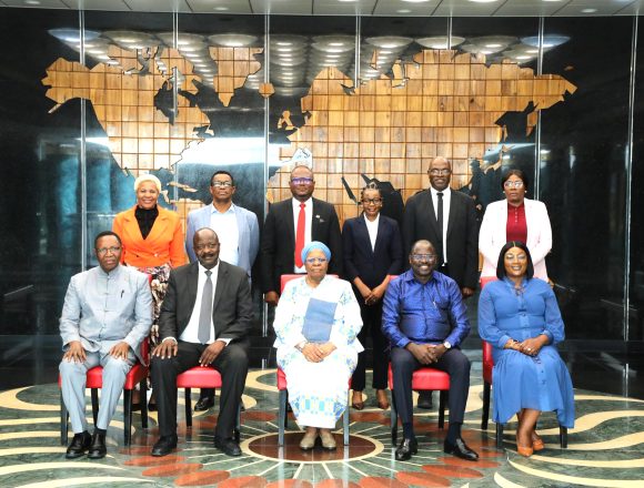 workers NNN unites labour ‘foes’ …workers, employers agree on joint May Day