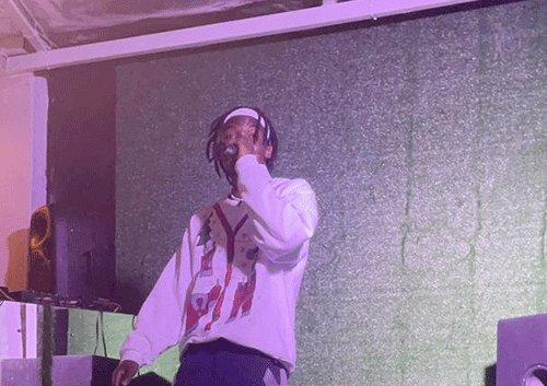 Artist-(2) Yoh Boi: Zambezi roots but national beats
