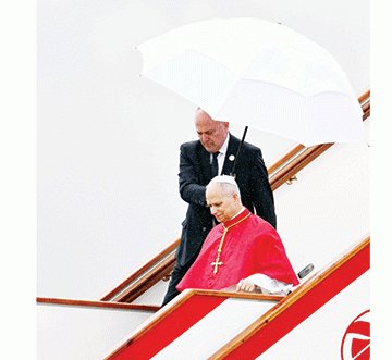 Pope Leo begins African tour under shadow of Trump’s ire