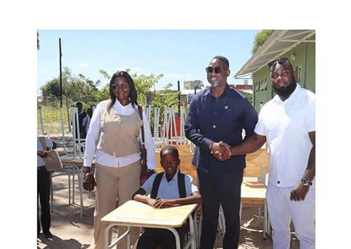 Pokati kangoloneya waShana nokuyambidia eefikola itapa tilwa meva