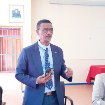 //Kharas seeks constitutional recognition of land rights