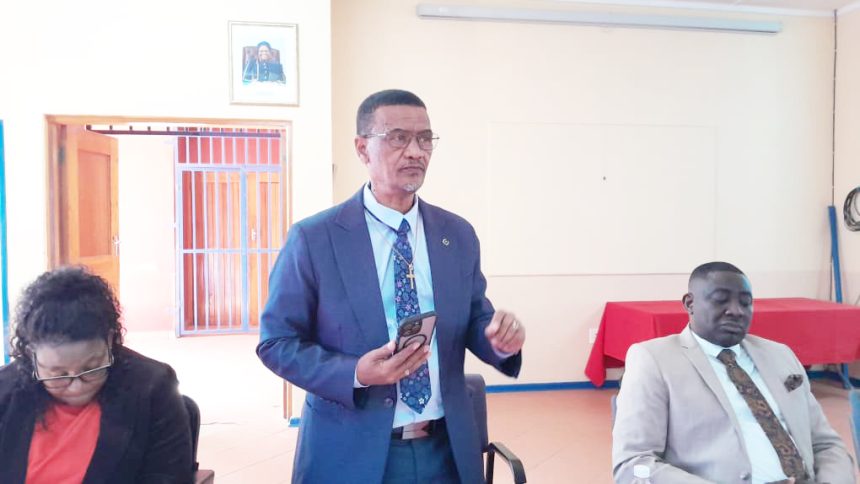 //Kharas seeks constitutional recognition of land rights
