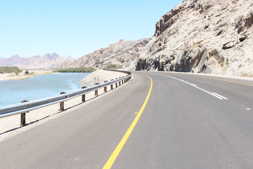 RA closes eight //Kharas roads